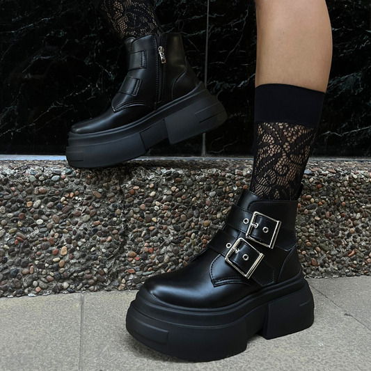 .⋆✮ CHUNKY II⋆.