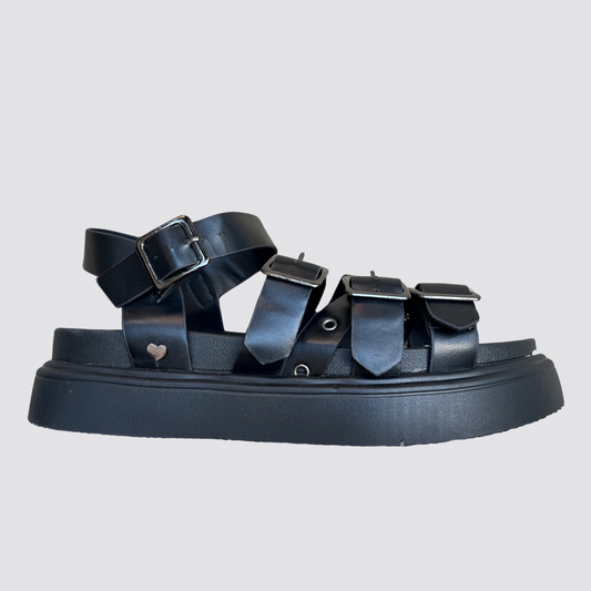 .⋆✮NYX⋆. (calce pequeño)