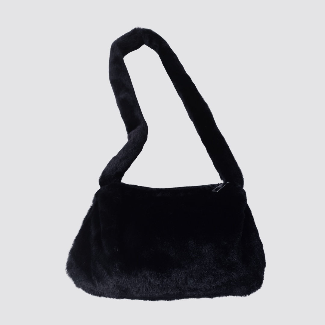 .⋆✮ FURRY BAG⋆.