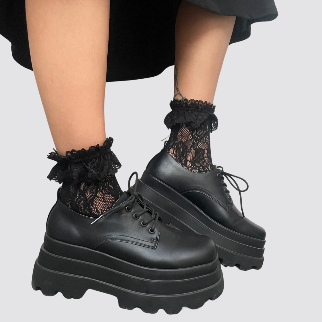 .⋆✮CALCETÍN ENCAJE (negro)⋆.
