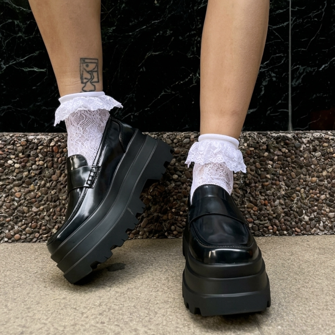 .⋆✮CLEO⋆.